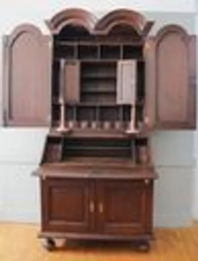 Double dome bureau 18e eeuw thumbnail 3