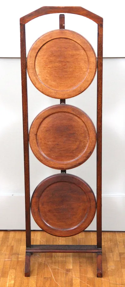 Edwardian ronde cakestand