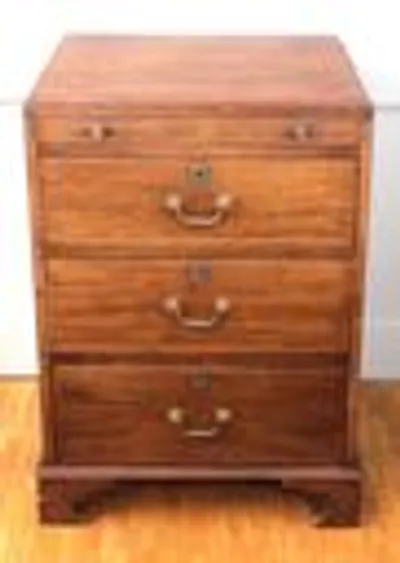 Georgean gents linenchest thumbnail 2