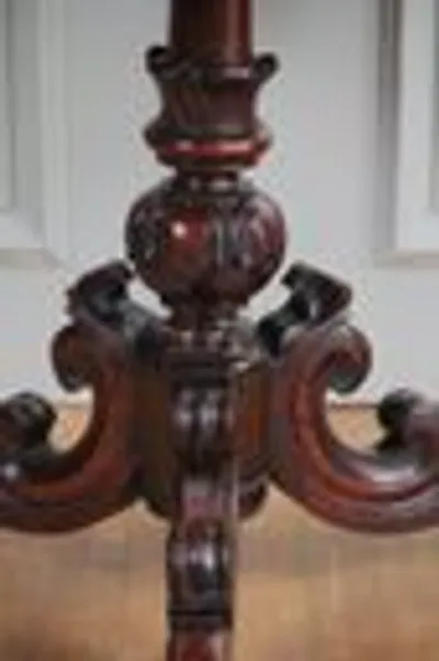 Mahonie wijntafeltje thumbnail 3