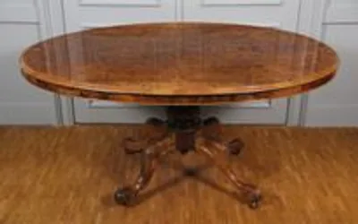 Ovale breakfasttafel thumbnail 1