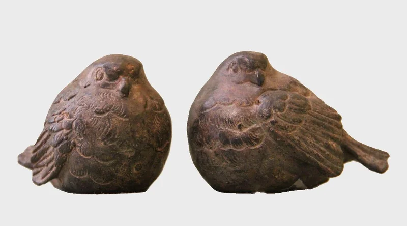 Paar bronzen vogels - Diversen › Figuren - €95.00 - P.Chenet bronsgietwerk
5.5cm hoog