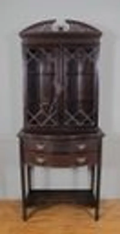 Victoriaans cabinet in Chippendale stijl thumbnail 2