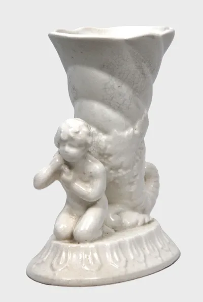 Victoriaanse vaas creamware (1)