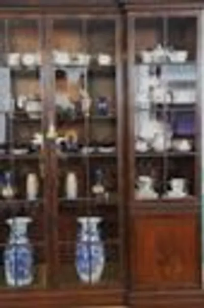 Vierdeurs boekenkast thumbnail 2