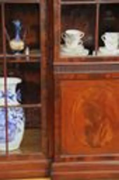 Vierdeurs boekenkast thumbnail 3